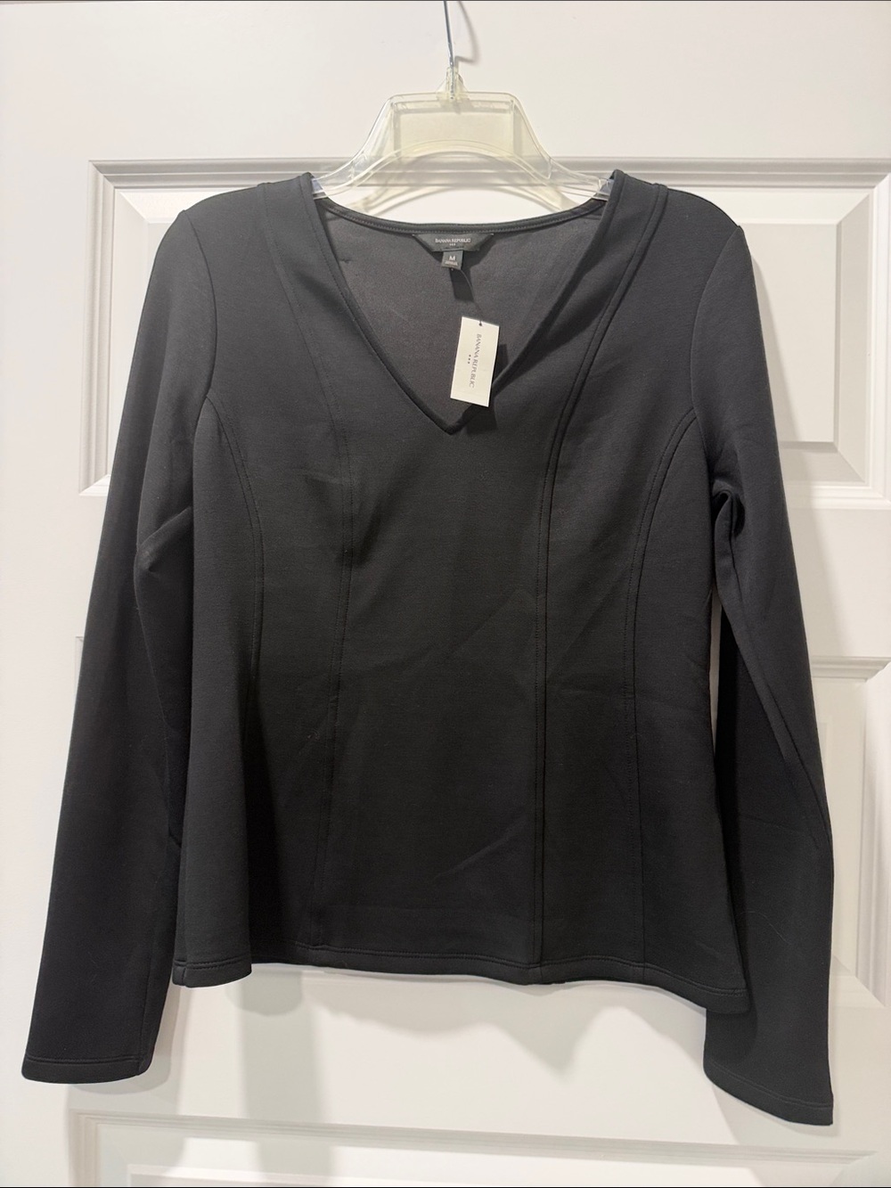 Banana Republic Black V-Neck Long Sleeve Fitted Top